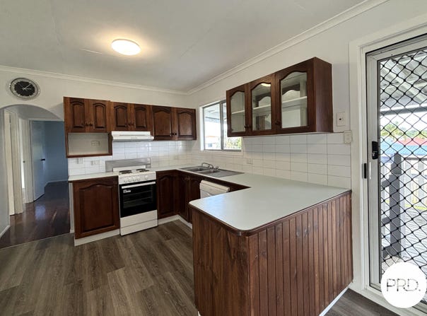 8 Keim Street, Rural View, Qld 4740