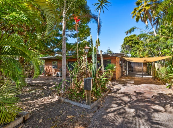 12 Turnbridge Street, Nelly Bay, Qld 4819