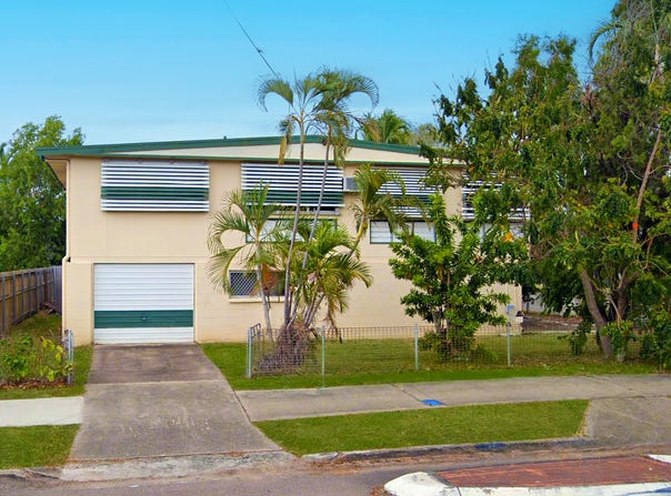 216 Charles Street, Cranbrook, Qld 4814