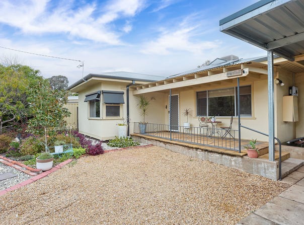 35 Bowen Crescent, Mildura, Vic 3500