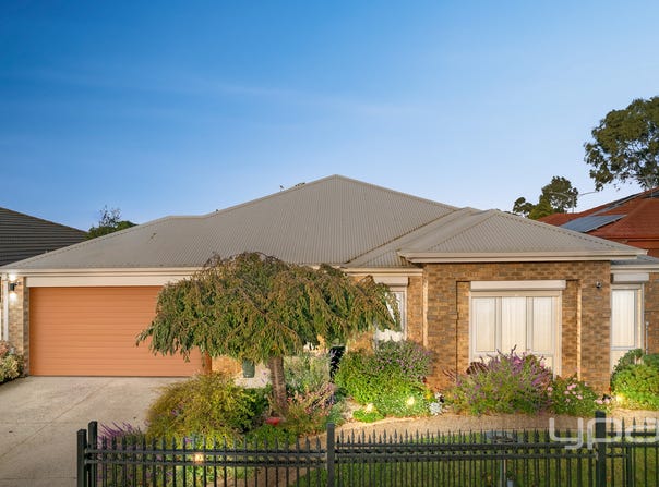 45 La Rochelle Boulevard, Point Cook, Vic 3030