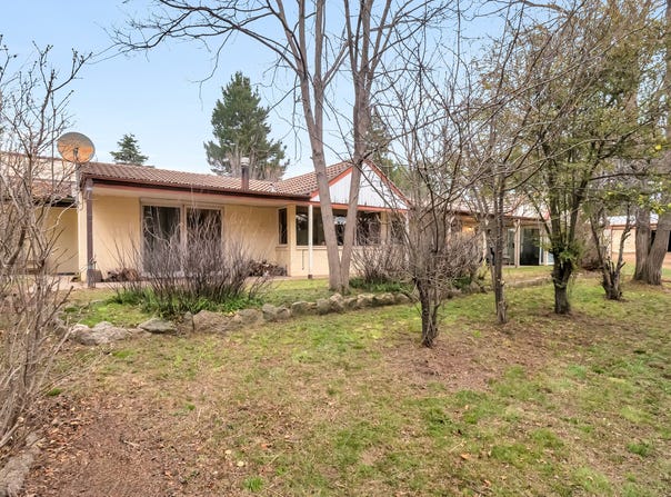 32  Stones Road, Berridale, NSW 2628