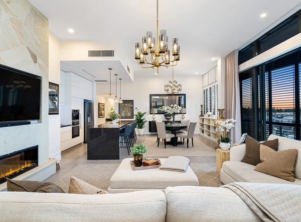 2401/1 Marina Promenade, Paradise Point, Qld 4216
