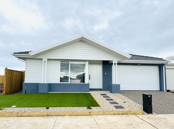 15 Penstone Crescent, Lara, Vic 3212