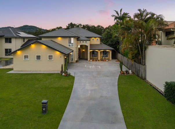 13 The Avenue, Windaroo, Qld 4207