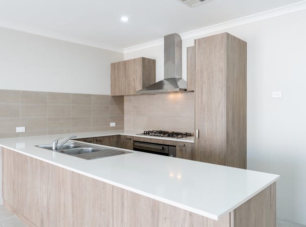 81C Eddystone Avenue, Craigie, WA 6025