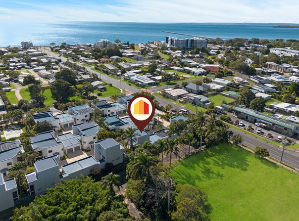Unit 2/33 Elizabeth Street, Urangan, Qld 4655