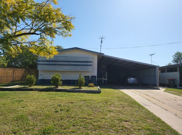 48 Littlefield Street, Blackwater, Qld 4717