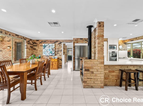 1 Wishaw Grove, Leeming, WA 6149