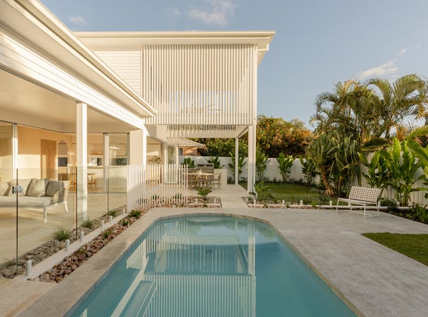 11 Paluma Street, Sunrise Beach, Qld 4567