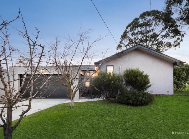 11 Kanowindra Crescent, Greensborough, Vic 3088