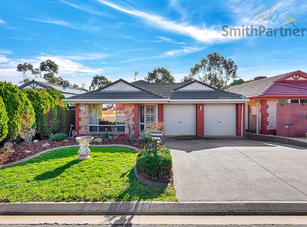 10 Luscombe Way, Craigmore, SA 5114