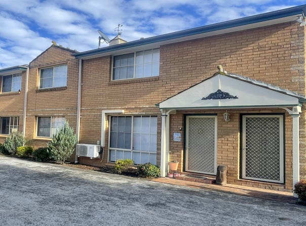 Unit 6/4 Margaret St, Picton, NSW 2571