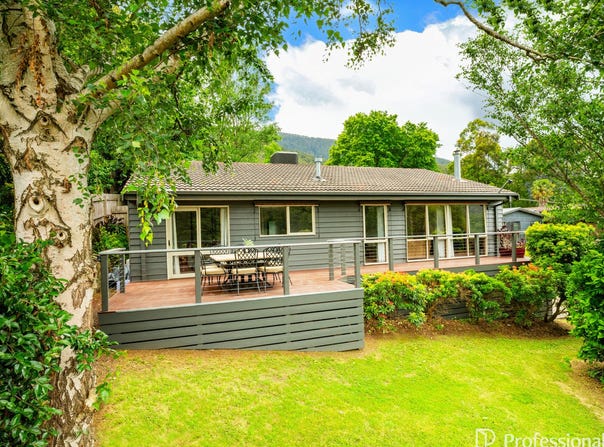 5 Webb Street, Warburton, Vic 3799