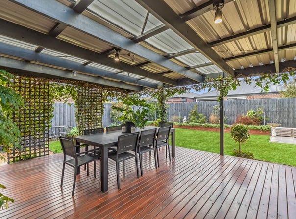 17 Esperance Avenue, Armstrong Creek, Vic 3217