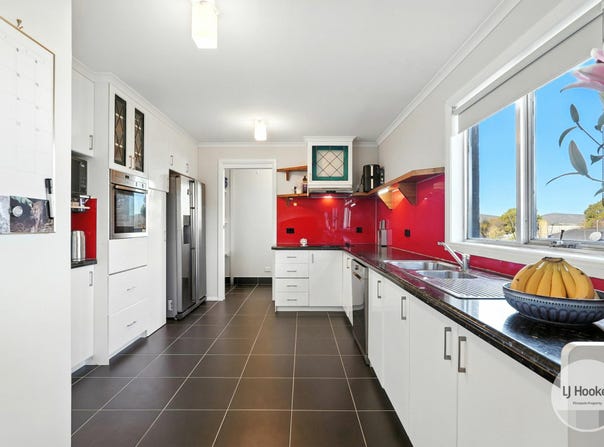 11 Fontain Circle, Rokeby, Tas 7019