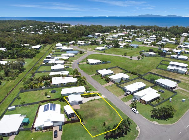 3/129 Mystic Avenue, Balgal Beach, Qld 4816