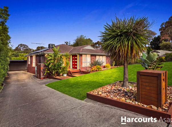 8 Grove End Road, Endeavour Hills, Vic 3802