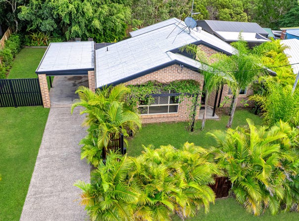 4 Whittaker Close, Urangan, Qld 4655