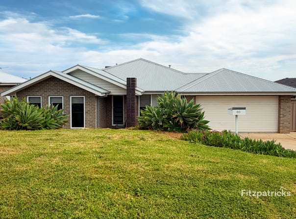 60 Kaloona Drive, Bourkelands, NSW 2650