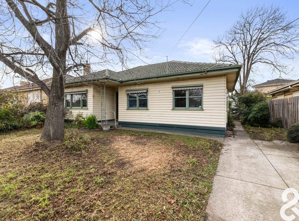 4 Balfour Street, Reservoir, Vic 3073