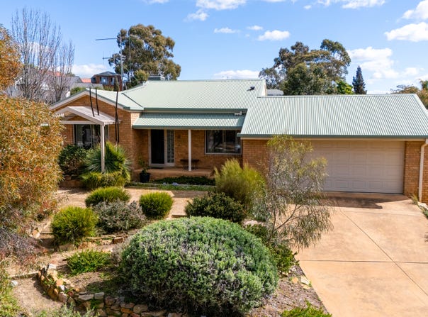 26 Keogh Drive, Spring Gully, Vic 3550