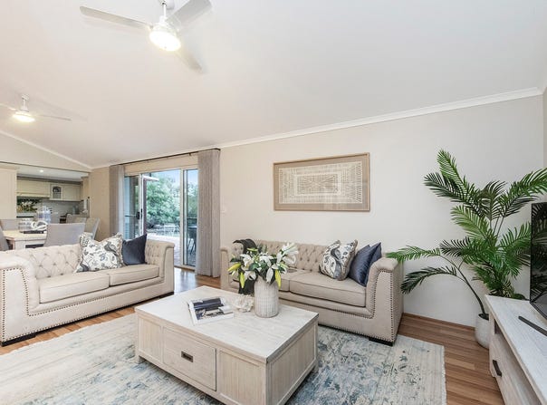 12 Owsten Court, Treeby, WA 6164