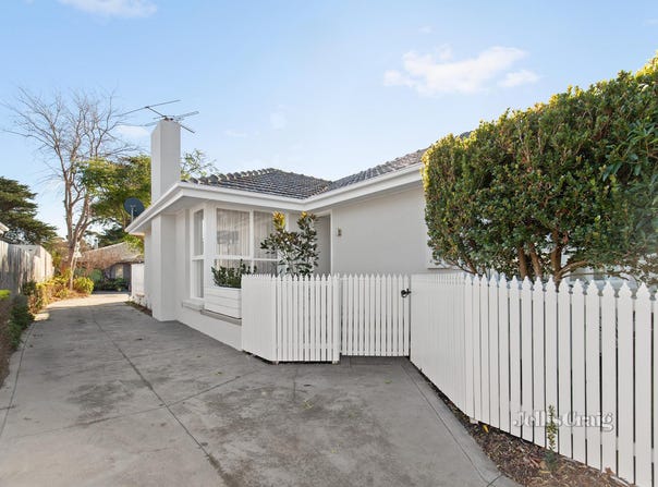 1/87 Lochiel Avenue, Edithvale, Vic 3196