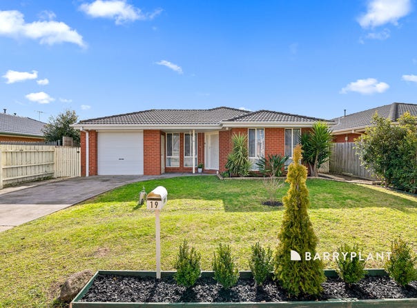 19 Glenaire Crescent, Cranbourne West, Vic 3977