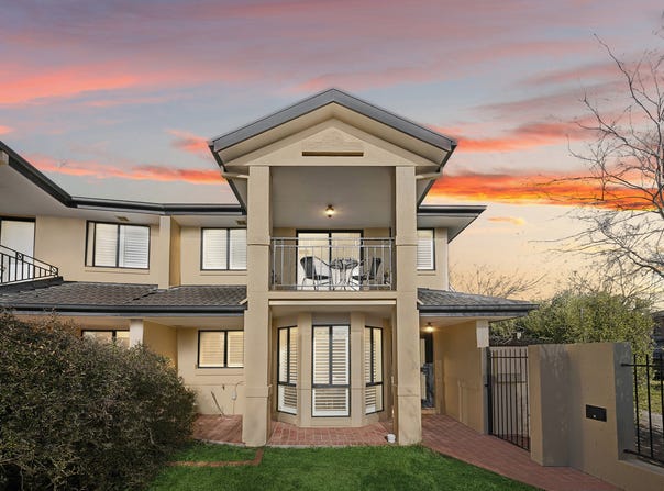2 Stromlo Crescent, Palmerston, ACT 2913