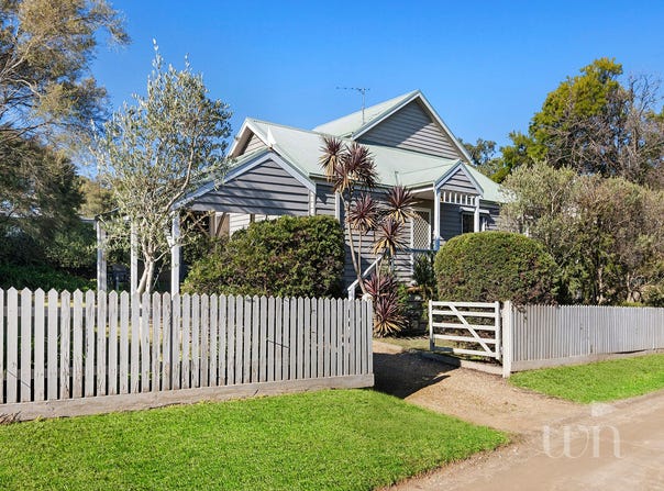 2A Walpole Street, Mount Martha, Vic 3934