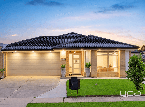 3 Solero Parade, Sanctuary Lakes, Vic 3030