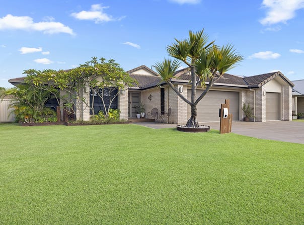 17 Gipps Street, Caloundra West, Qld 4551