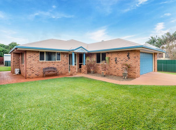 4 New Street, Childers, Qld 4660