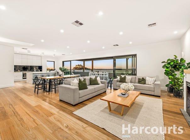10 Lachlan Road, Boronia, Vic 3155