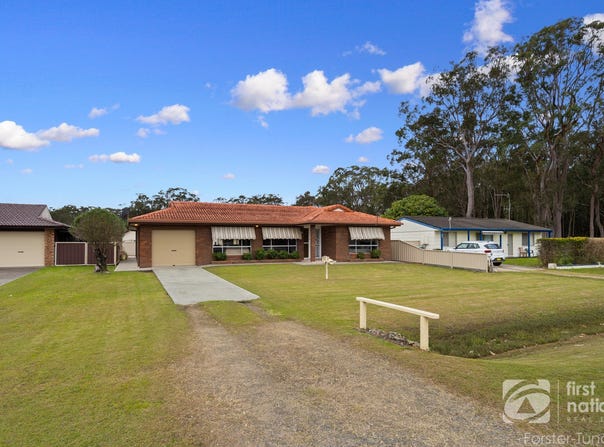 196 The Lakes Way, Forster, NSW 2428