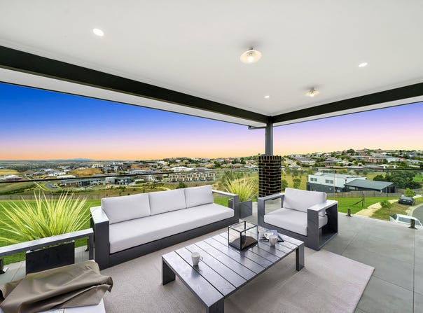 30 Radstock Avenue, Highton, Vic 3216