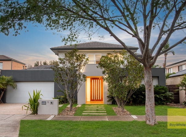 5 Darlinghurst Place, Taylors Hill, Vic 3037