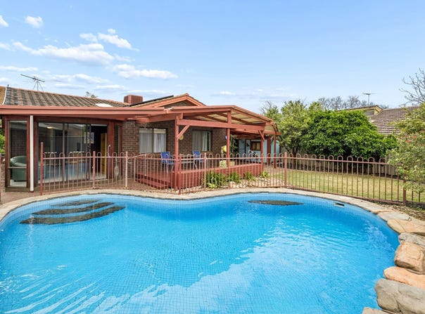 33 Masters Avenue, Marion, SA 5043