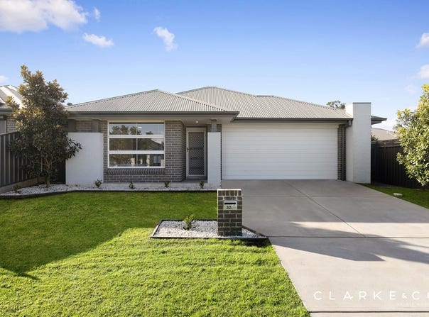 32A Birch Grove, Aberglasslyn, NSW 2320