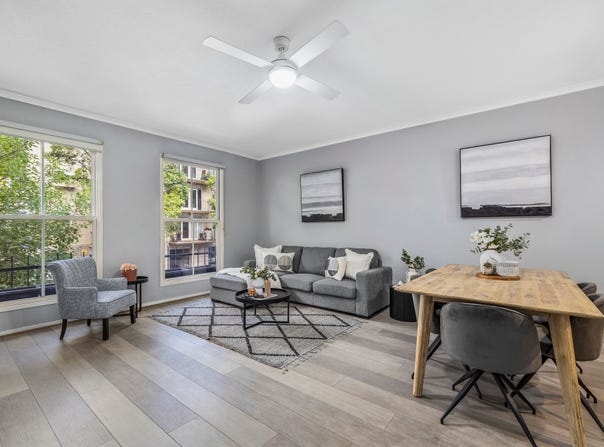 1/2 Moore Street, Southbank, Vic 3006