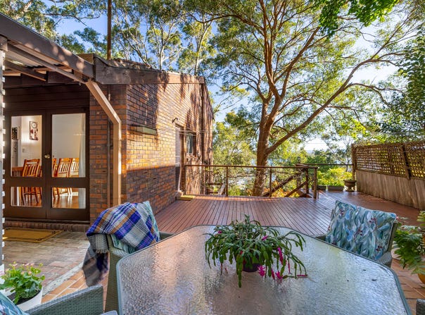 80 Coal Point Road, Coal Point, NSW 2283