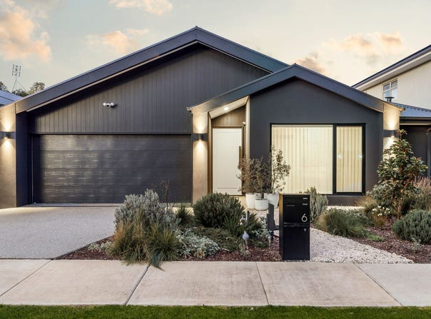 6 Journey Crescent, Mount Duneed, Vic 3217