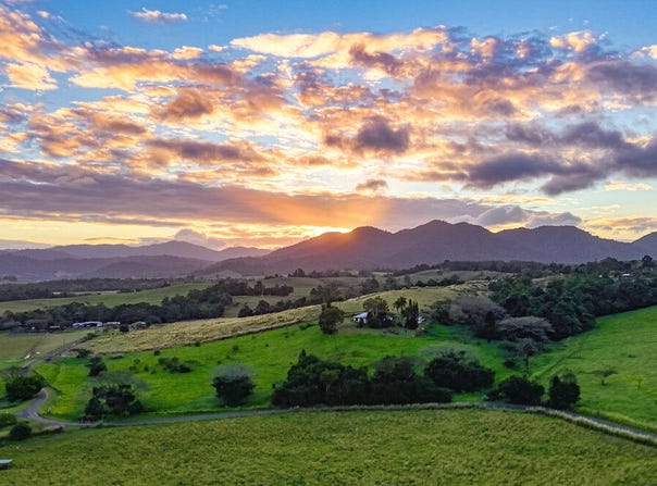 18-20 Robertson Road, Utchee Creek, Qld 4871