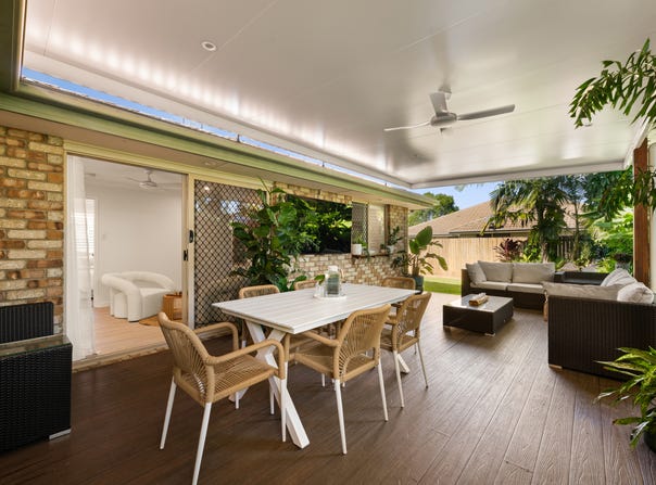 16 Trinity Crescent, Sippy Downs, Qld 4556