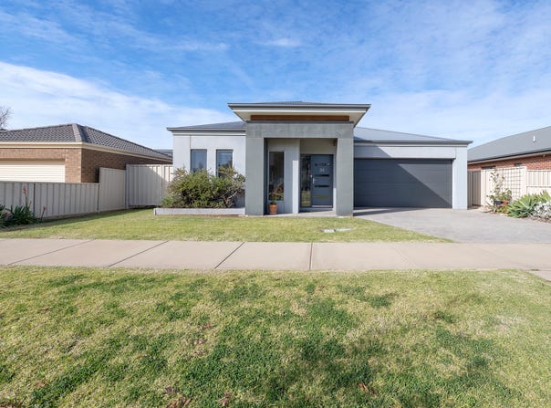 33 Boree Drive, Swan Hill, Vic 3585