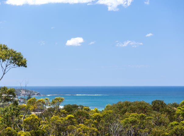 20 Canberra Crescent, Burrill Lake, NSW 2539