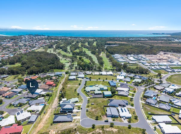 13 Dennis Crescent, South West Rocks, NSW 2431