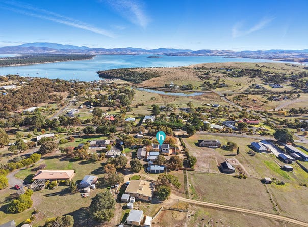 8 Wards Avenue, Lewisham, Tas 7173
