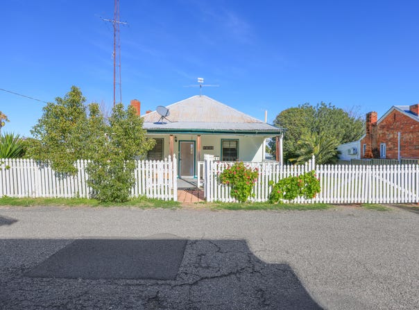 51 Griffin Avenue, Tamworth, NSW 2340